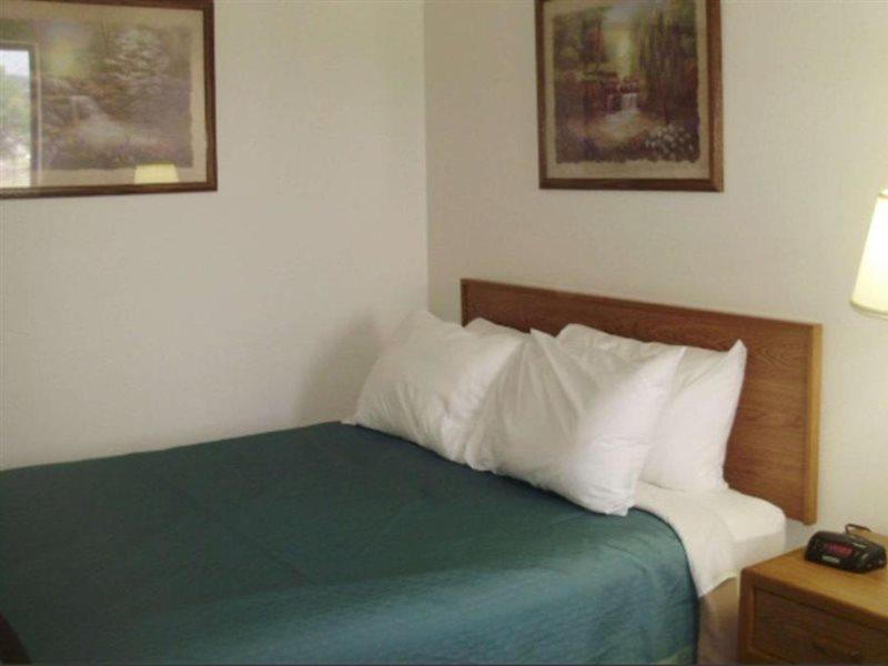 Quality & Hotel 2*